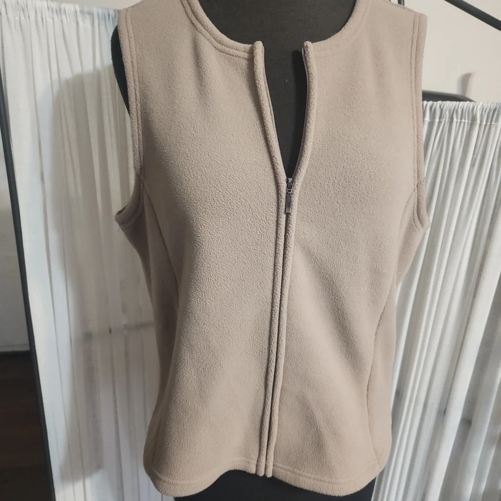 L.L.BEAN FLEECE VEST MEDIUM